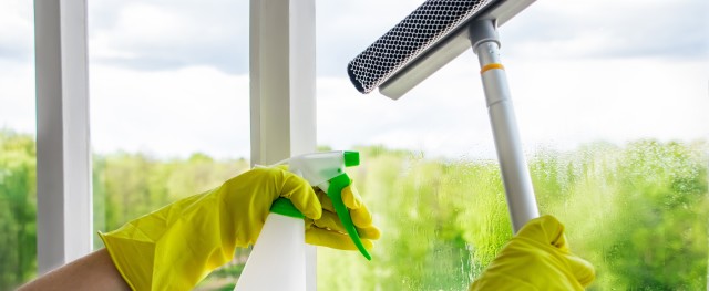 Commercial-Window-Cleaning--in-Vails-Gate-New-York-commercial-window-cleaning-vails-gate-new-york.jpg-image